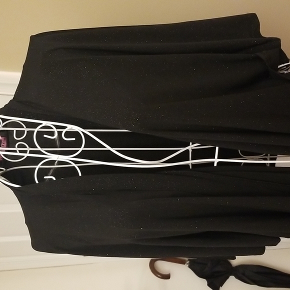 Black sparkly open top - Picture 4 of 9